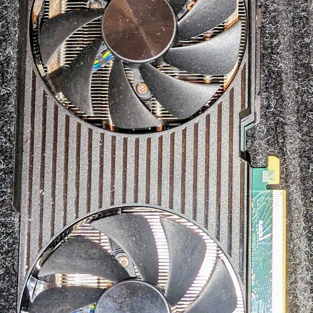 NVIDIA GeForce RTX 3090 Founders Edition 24GB GDDR6